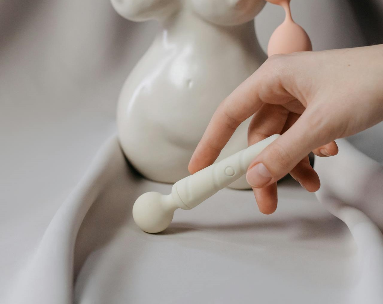 Pour commander un mini vibromasseur, il y a sextoymio.com.